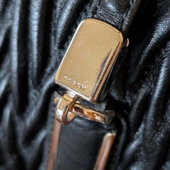 ✨ Coach Limited Edition Large Black Madison Satchel – Gathered Twist Leather 👜 - Picture 15 of 17